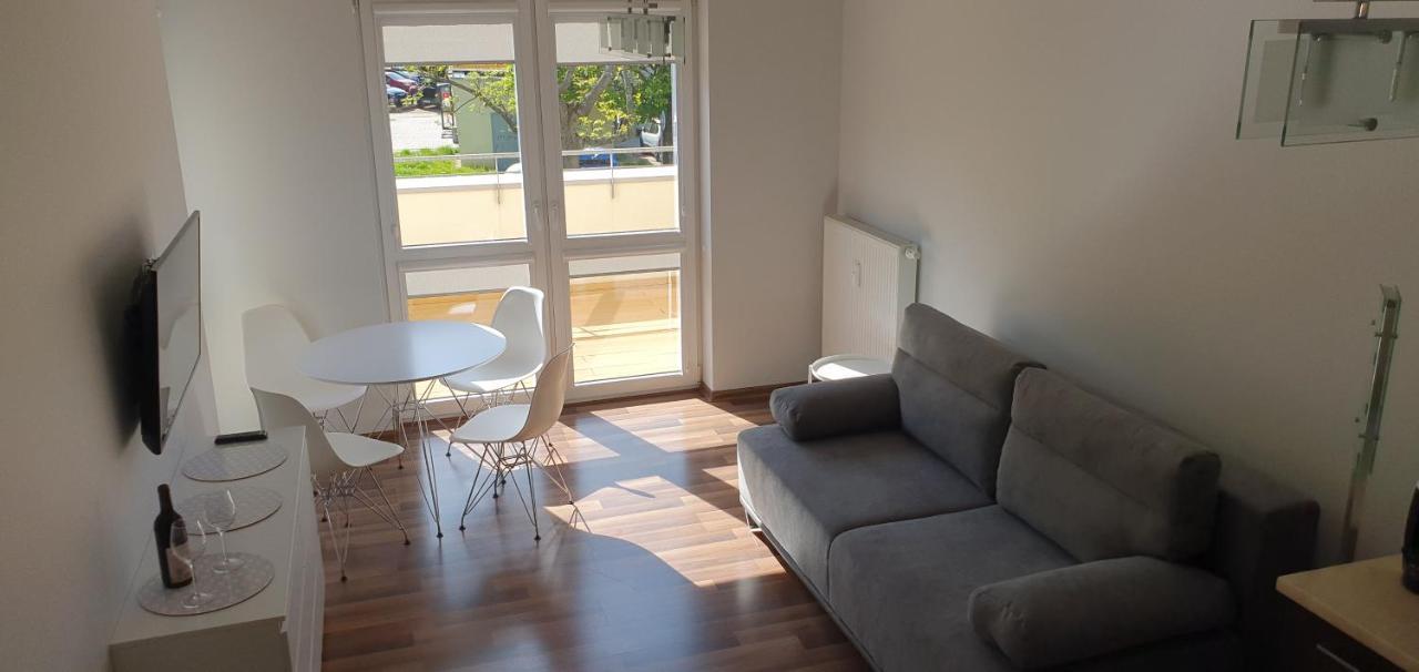 Apartament Bocianie Gniazdo Kolobrzeg Exterior photo